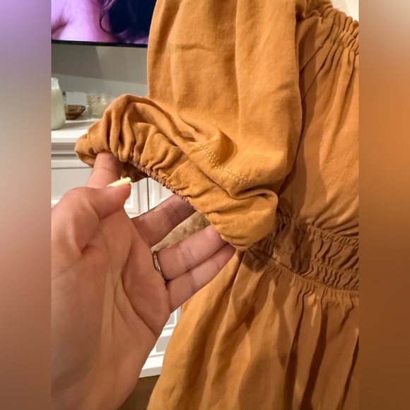 Elegant Puff Sleeve Blouse or mini dress  in Warm Ochre - Picture 5 of 8